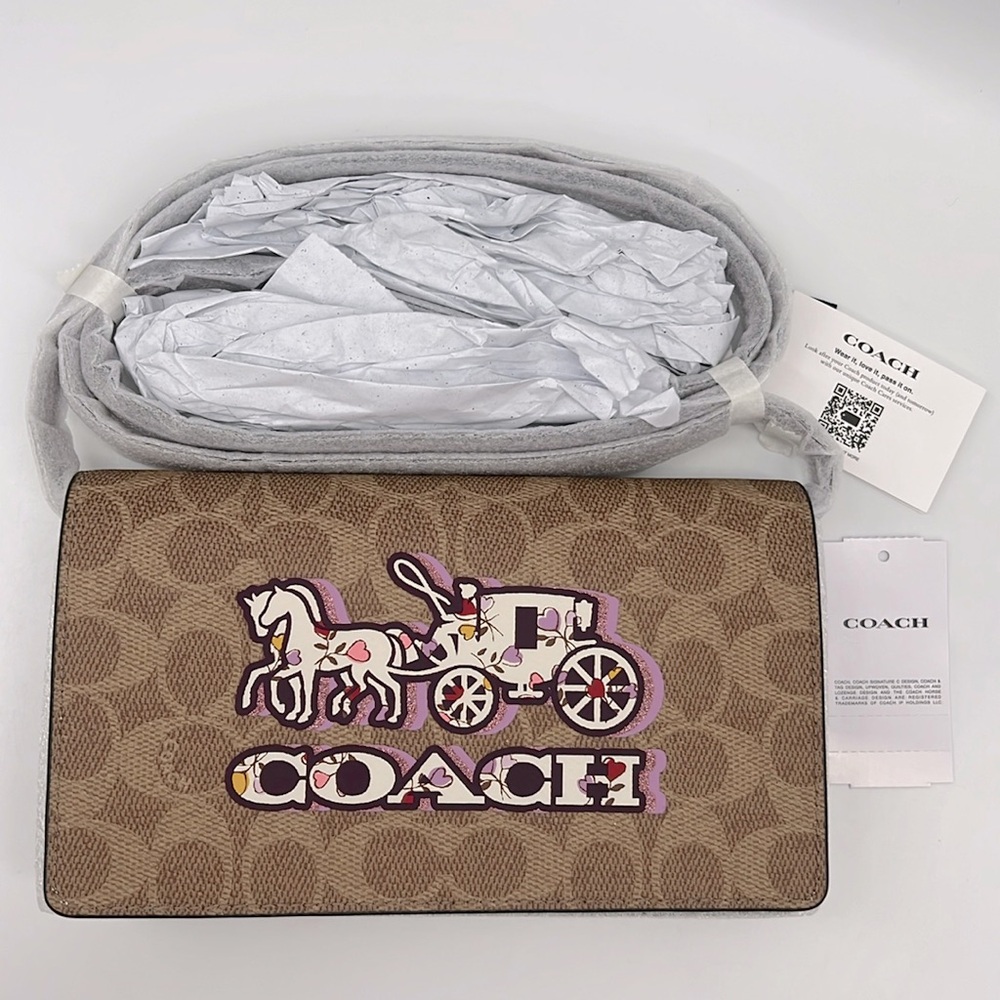 EUC Coach Anna Foldover Crossbody in Siganture Canvas with Horse and Carriage